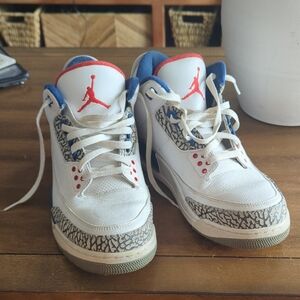 Air Jordan 3 Red White and Blue Mens Sneakers